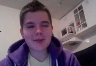 美国华人吃瓜男士视频,揭秘海外华人生活点滴