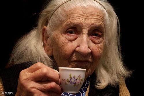 中国老太婆吃瓜视频网站,趣味横生的老年生活新潮流