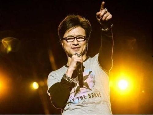 汪峰旷工吃瓜事件视频播放,视频播放背后的真相揭秘