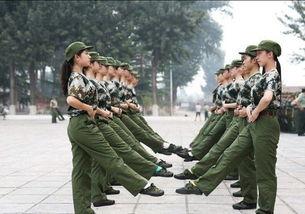 邯郸军训跳舞吃瓜视频,军训生活趣味横生